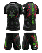 Ensemble MMA personnalisé OCTOGOAT collection DZ Black
rashguard noir, vert et rouge avec prénom et drapeau algérien 
