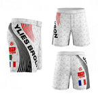Short MMA blanc épuré avec motifs géométriques gris, personnalisé avec nom et arborant le drapeau français tricolore à l'arrière.