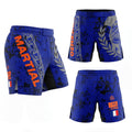 Short MMA bleu et noir avec grand casque de guerrier spartiate, chaînes sur le flanc et drapeau de la France à l'arrière par Octogoat.