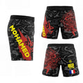 Short MMA camouflage noir et gris Octogoat avec motif tête de tigre rouge féroce, lettrage personnalisé et drapeau  au choix à l'arrière.